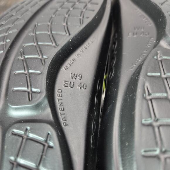 NEW Oofos Oolala Womens Size 9 Recovery Slip-On Comfort Flip Flops Sandals Black - Picture 11 of 12